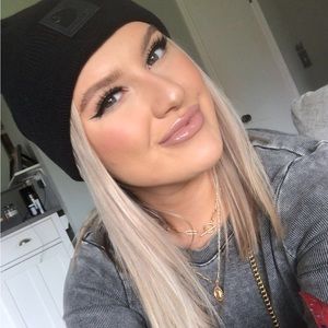 Meet your Posher, Kaytlyn